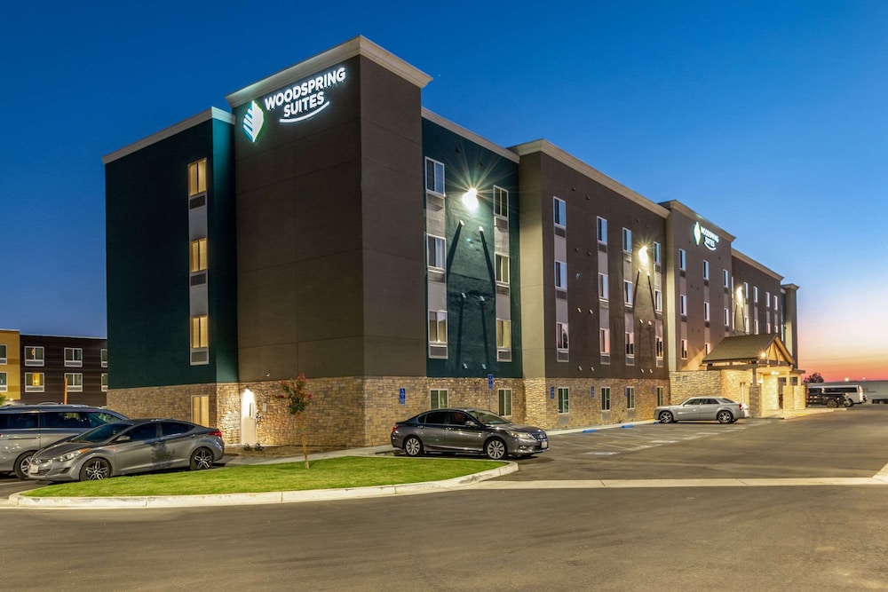 WoodSpring Suites Bakersfield Airport - photo 24