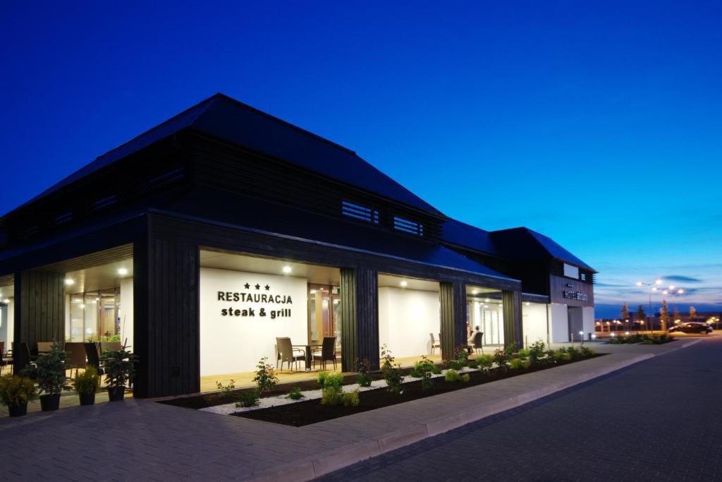 Hotel Antonio Conference pet-friendly hotel Skarbimierz Osiedle
