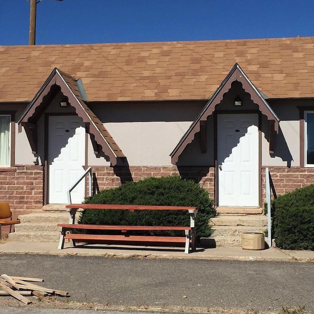 Sunset Inn - photo 8