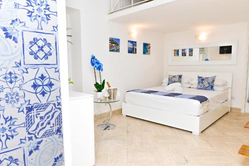 La Perla Blu in Capri, Italy