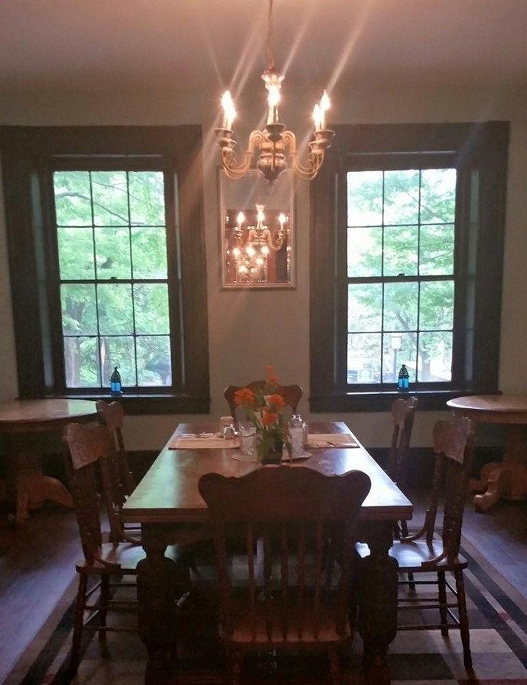 Inn at Patrick Henry’s in Richmond, United States