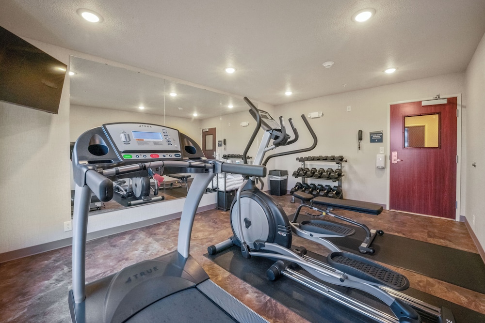 Cobblestone Inn & Suites Boise City - photo 39