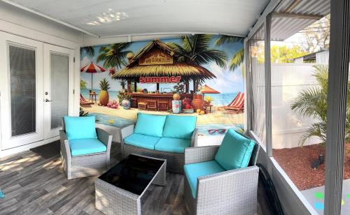 Tropical House — 4-Star Luxury Hotel in Clearwater, United States