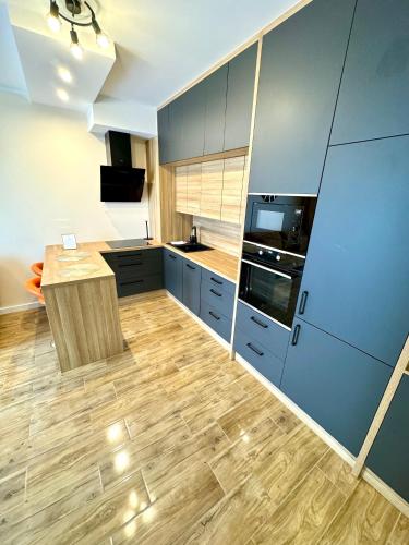 LuxFlats Apartament ARROW — 4-Star Luxury Hotel in Wladyslawowo, Poland
