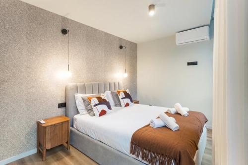 GuestReady Khaki Roof — 4-Star Luxury Hotel in Vila Nova De Gaia, Portugal