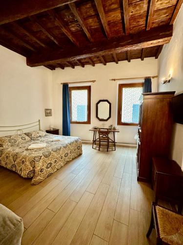 Appartamento Serena Duomo — 4-Star Luxury Hotel in Florence, Italy