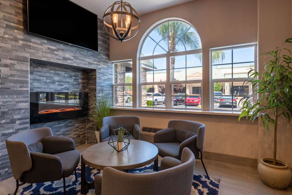 Microtel Inn & Suites by Wyndham Tracy - photo 45