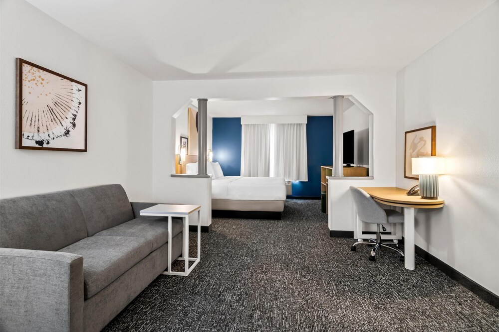 Spark by Hilton Merrillville - photo 15