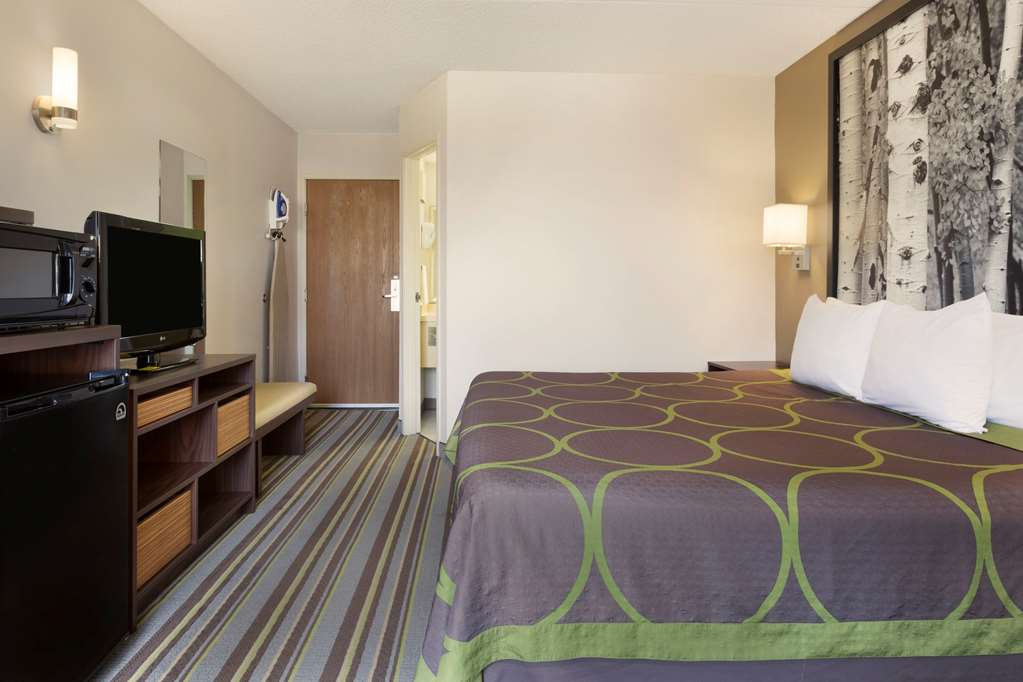 Super 8 by Wyndham Westminster Denver North - photo 6