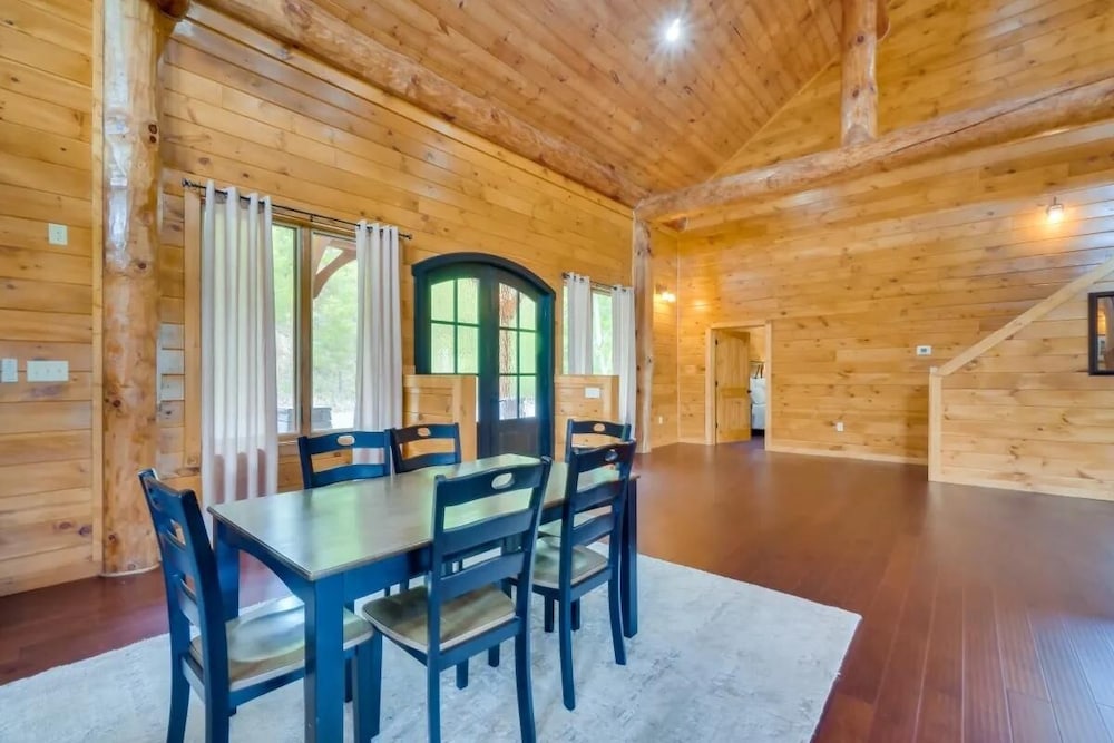 Sensational Views 4 Bedroom Cabin by Heavenly Views Resort - photo 33