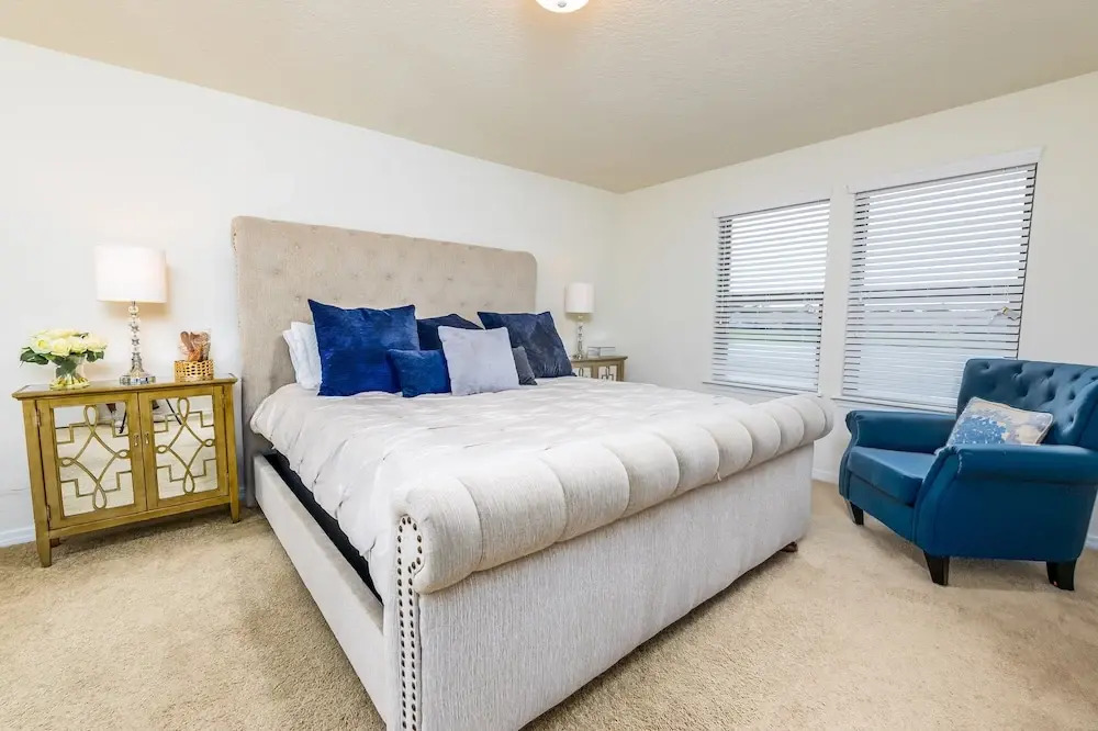 Flash 20 Off Amazing New TownHome with Pvt Pool and Access to Clubhouse Close to Disney - photo 3