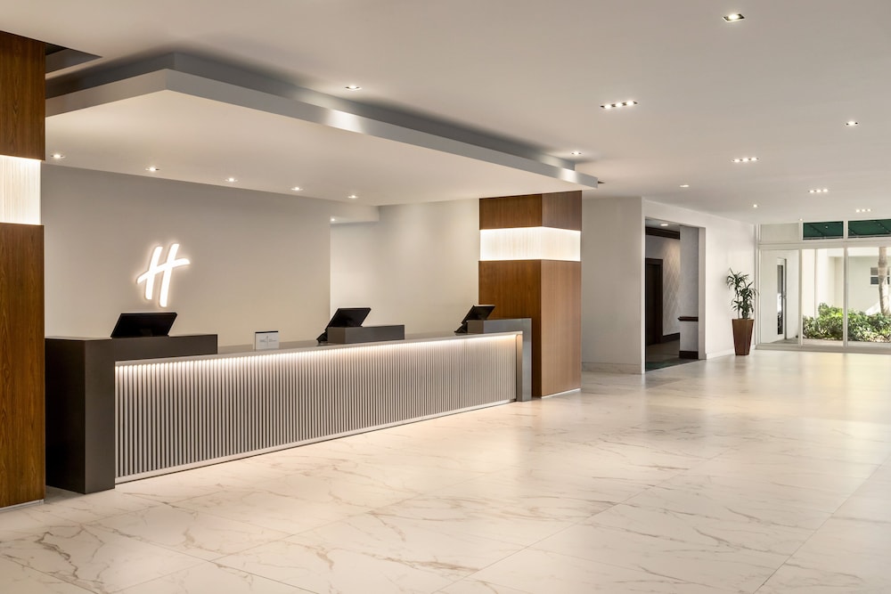 Holiday Inn Miami Beach Oceanfront by IHG - photo 81
