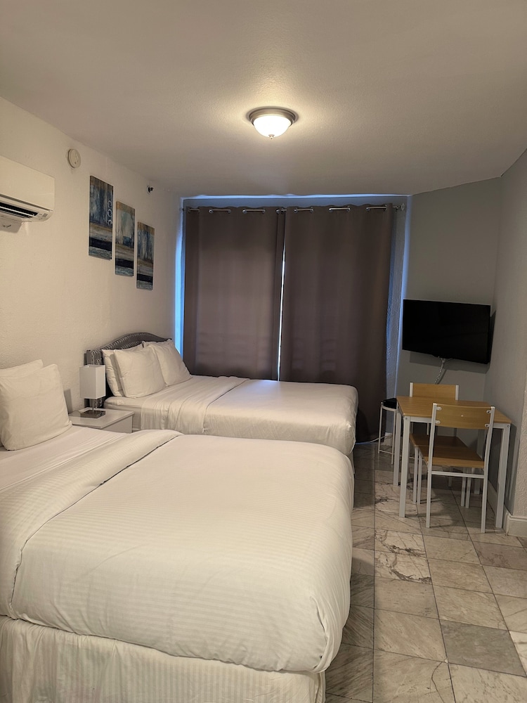 Royal South Beach - photo 37