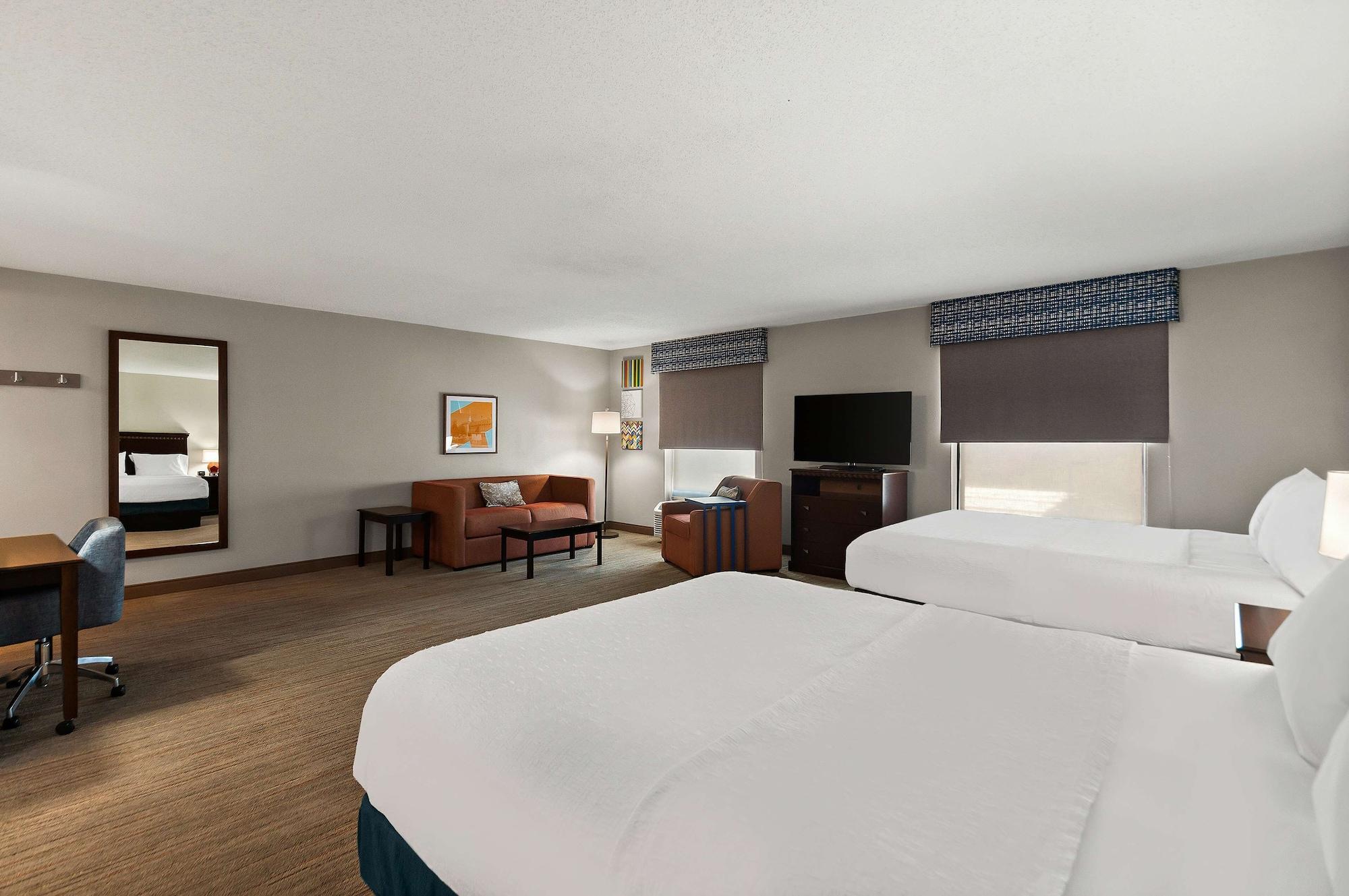 Hampton Inn & Suites Fort Belvoir Alexandria South - photo 8