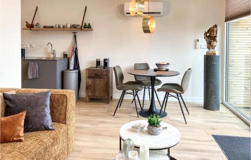 Stunning House In Spakenburg