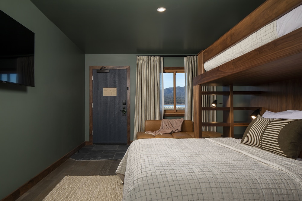 Marina Resort - photo 9