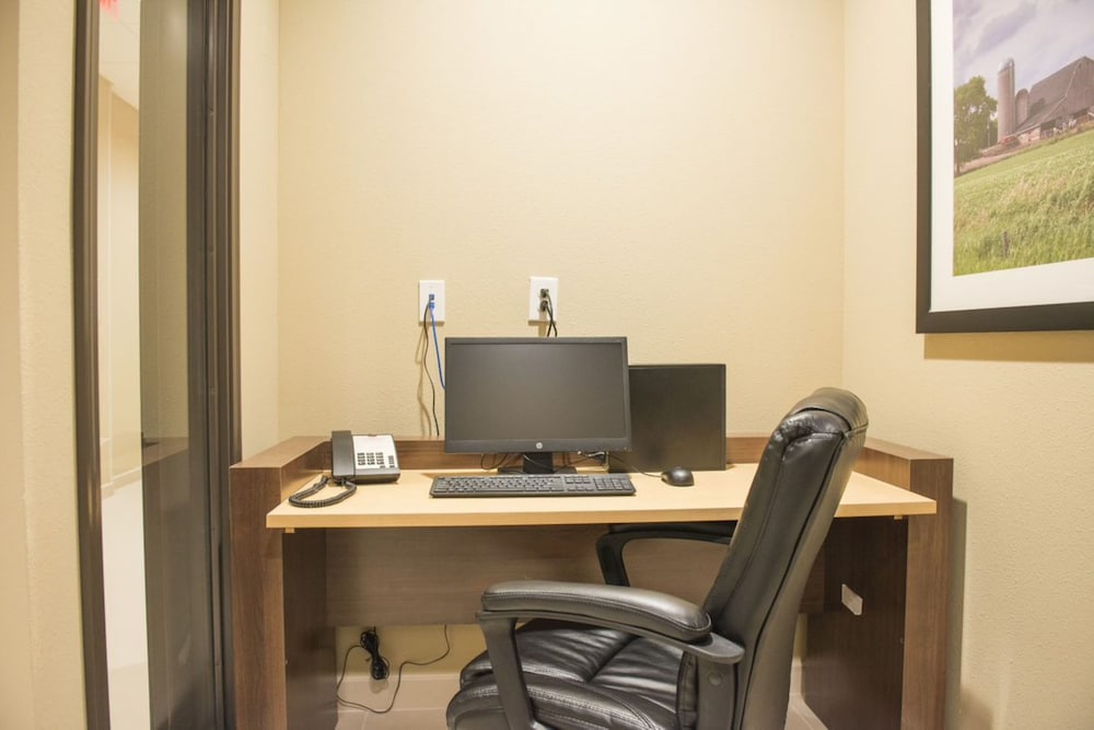 Candlewood Suites Fargo South Medical Center by IHG - photo 26