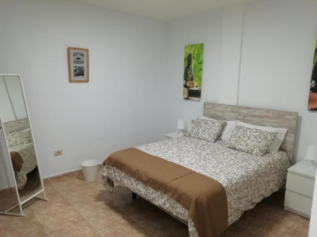 Three Bedroom Apartament Ii Near Santa Cruz — 4-Star Luxury Hotel in Santa Cruz De Tenerife, Spain