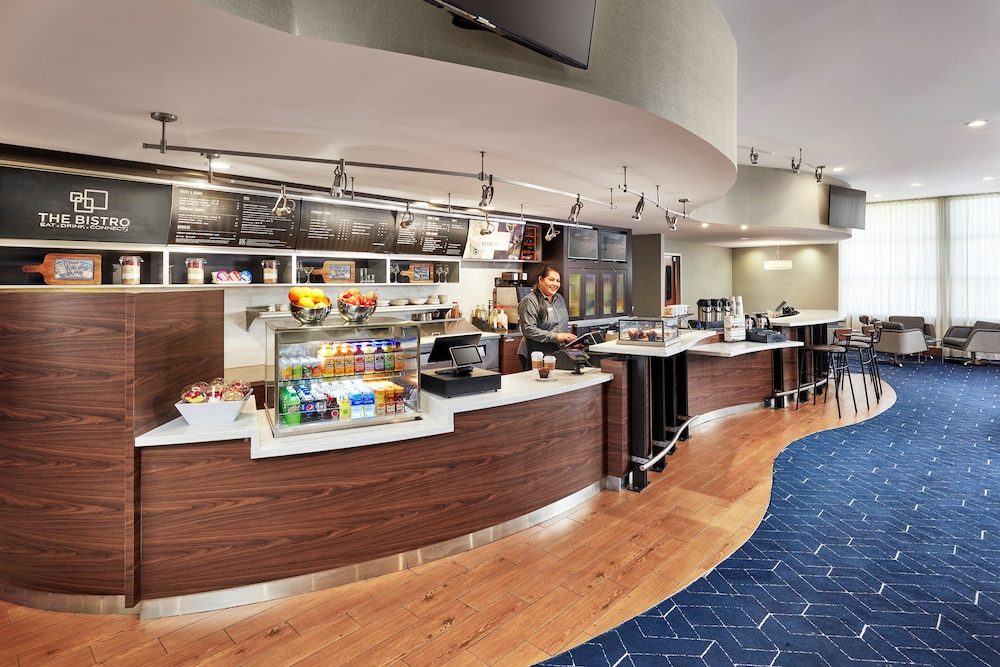 Courtyard by Marriott Vallejo Napa Valley - photo 34