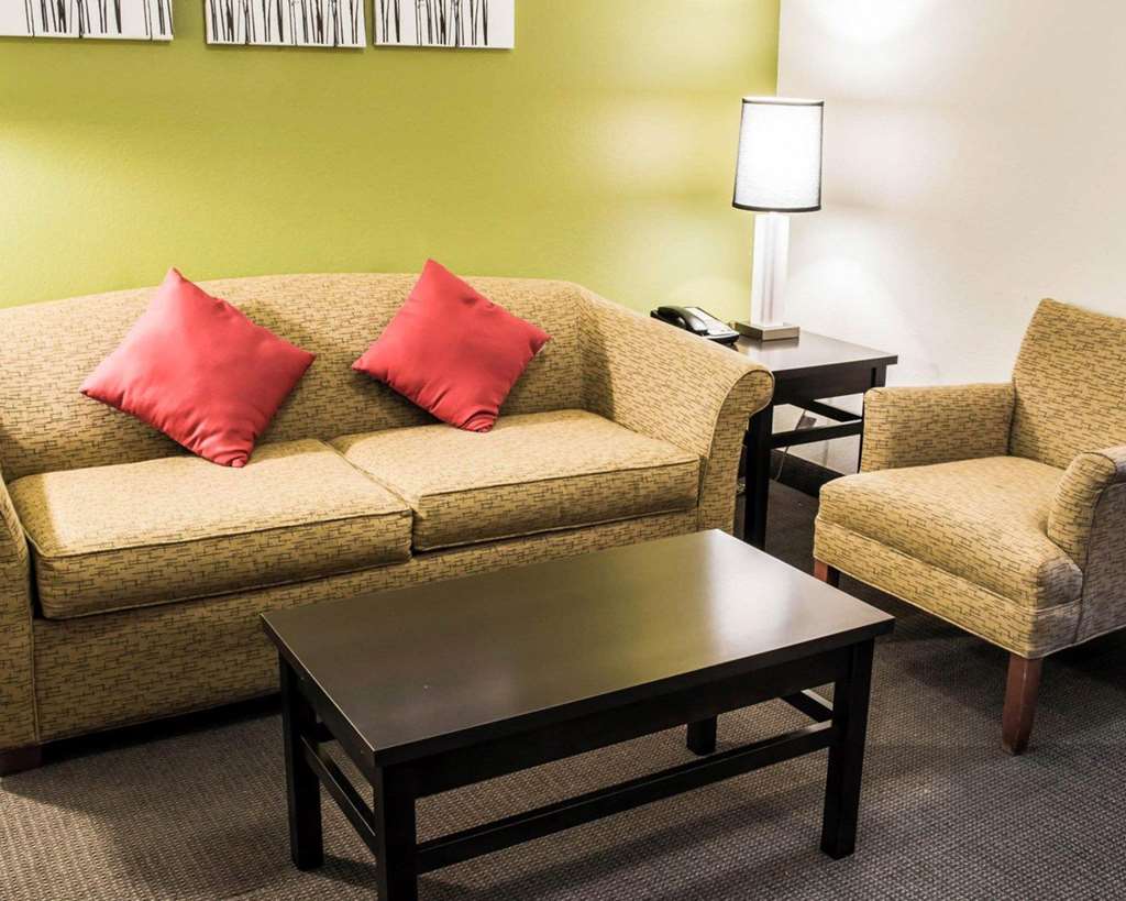 Sleep Inn & Suites Virginia Horse Center - photo 22