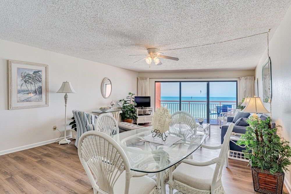 Chateaux Resort Luxury Condominiums - photo 18