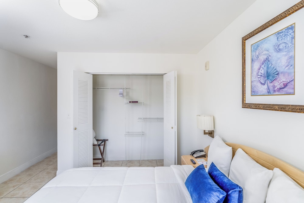 South River Suites - photo 25