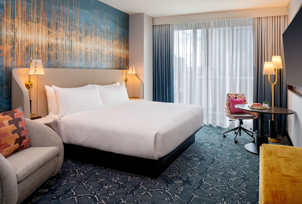 Tempo by Hilton Nashville Downtown - photo 11