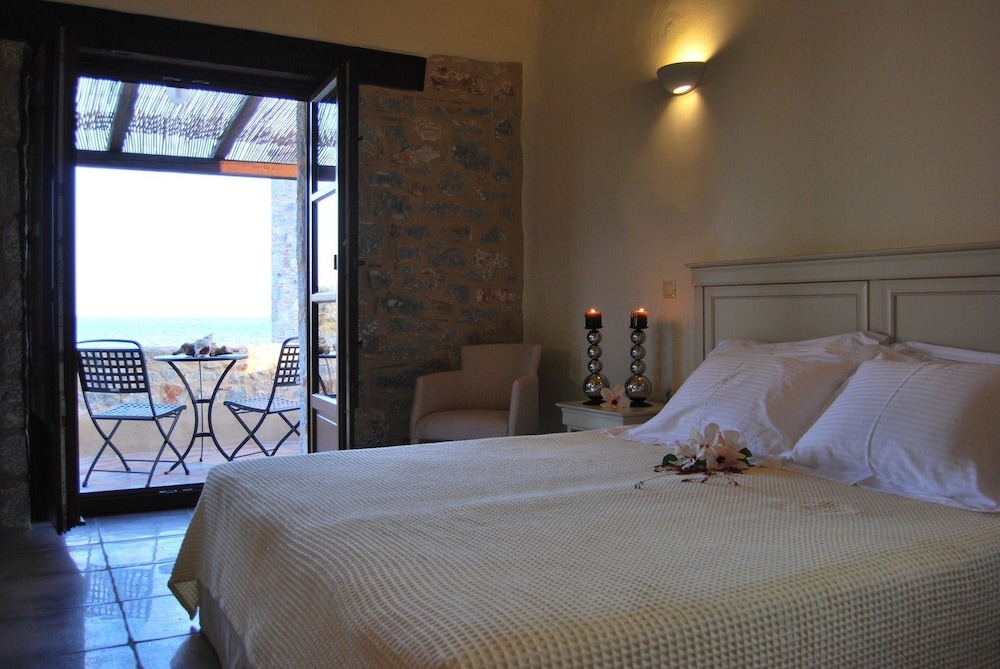 Castello Antico Hotel — Gytheio — photo 3