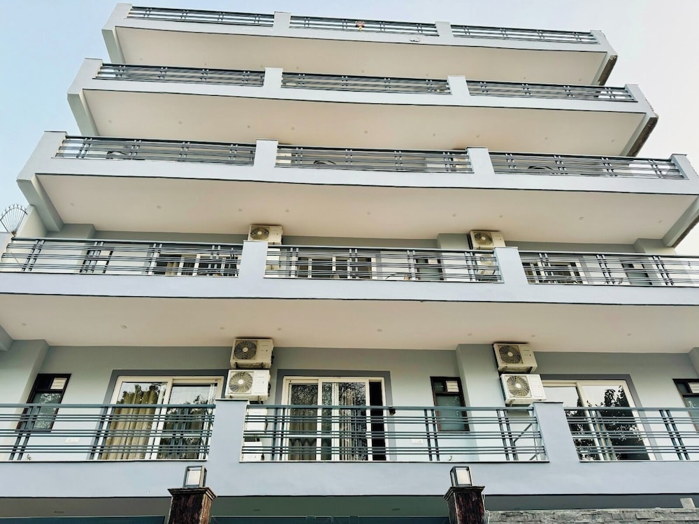 EXE Hotel Medanta - last minute hotel in Gurgaon