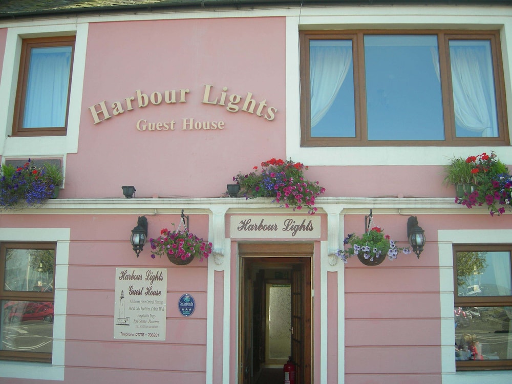 Harbour Lights Guesthouse — 4-Star Luxury Hotel in Stranraer, United Kingdom
