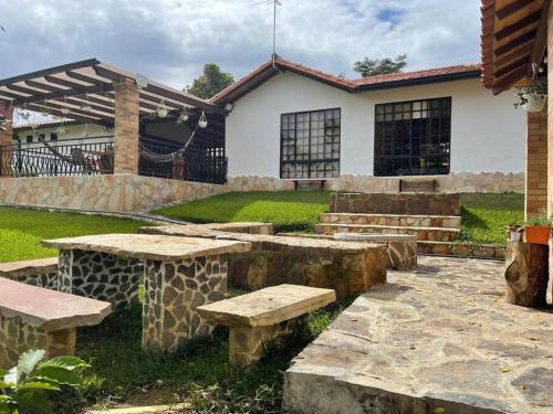 Casa de campo Villa Tatiana Mesa de Los Santos — 4-Star Luxury Hotel in Los Santos, Colombia