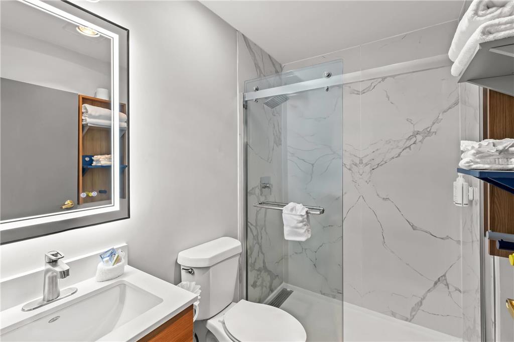 Microtel Inn & Suites by Wyndham Norcross - photo 14