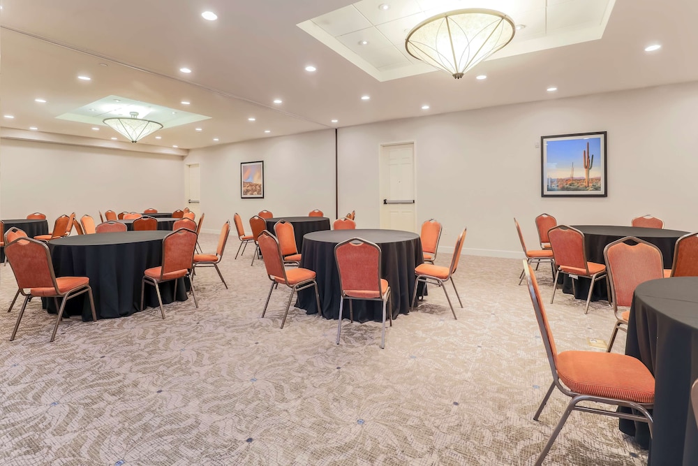 Hilton Garden Inn Reno - photo 47