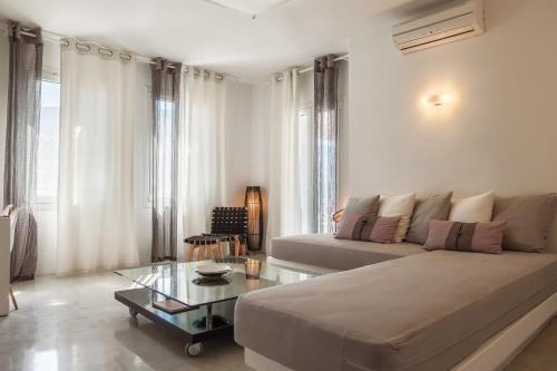 Edem Suites — 4-Star Luxury Hotel in Andros, Greece