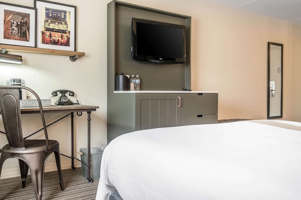 enVision Hotel St. Paul South - photo 12