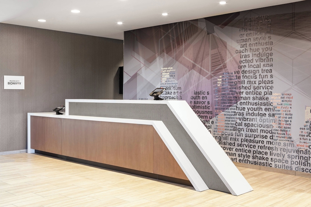 SpringHill Suites by Marriott Ames - photo 3