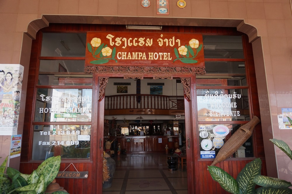 Champa Hotel - carbon neutral hotel in Pakse