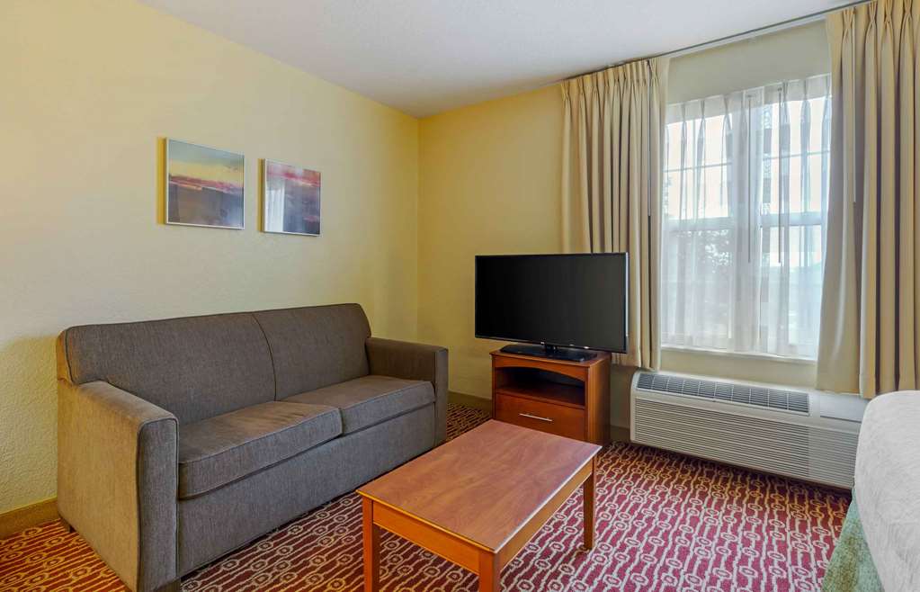 Extended Stay America Suites Chantilly Dulles - photo 16