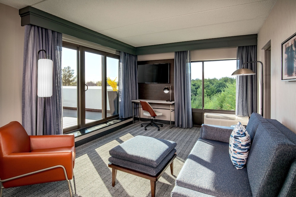 Courtyard by Marriott Boston Marlborough - photo 17