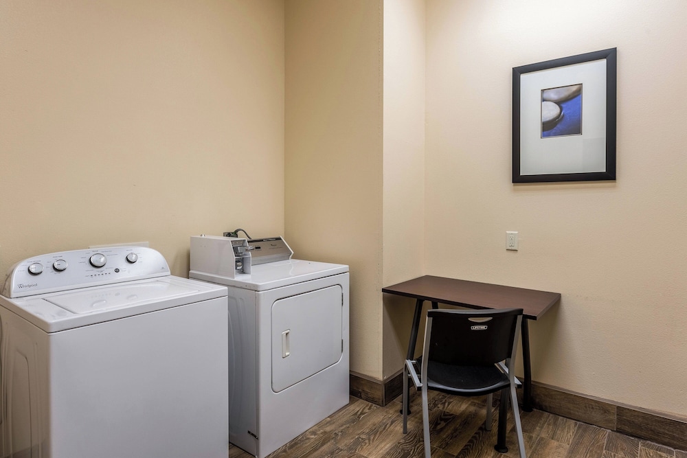 Fairfield Inn & Suites Alamogordo - photo 31