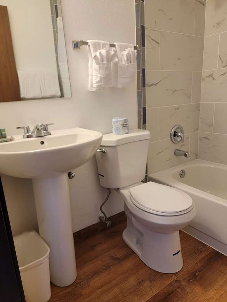 SureStay by Best Western Glendive Yellowstone River - photo 14