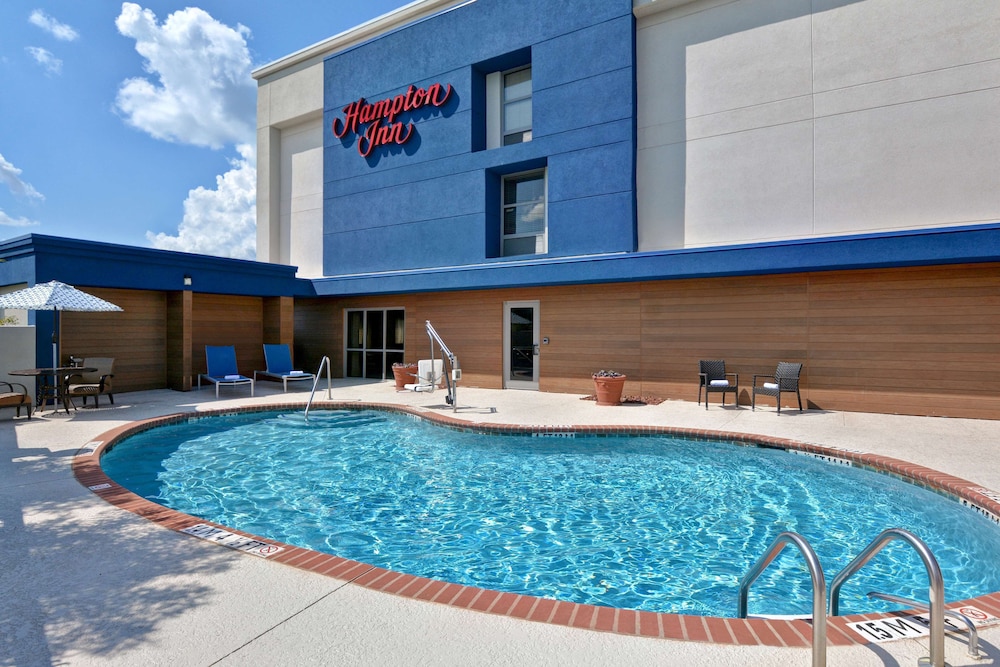 Hampton Inn Greenwood - photo 39