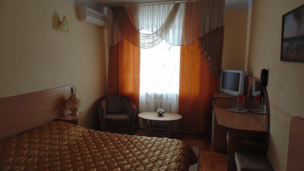 Nikopol Hotel — Shakhty — photo 4