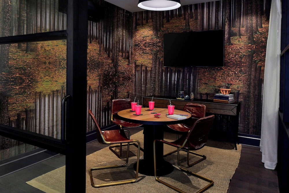 Moxy Chattanooga Downtown - photo 30