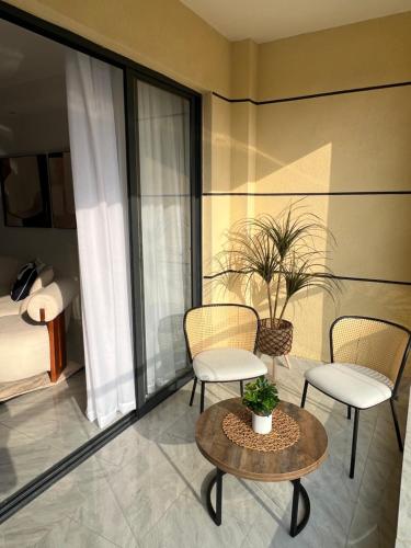 Stylish 2 Bedroom Apartment with Pool in Kilimani