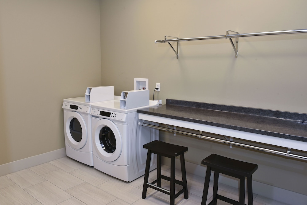 Holiday Inn Express & Suites Madisonville by IHG - photo 18