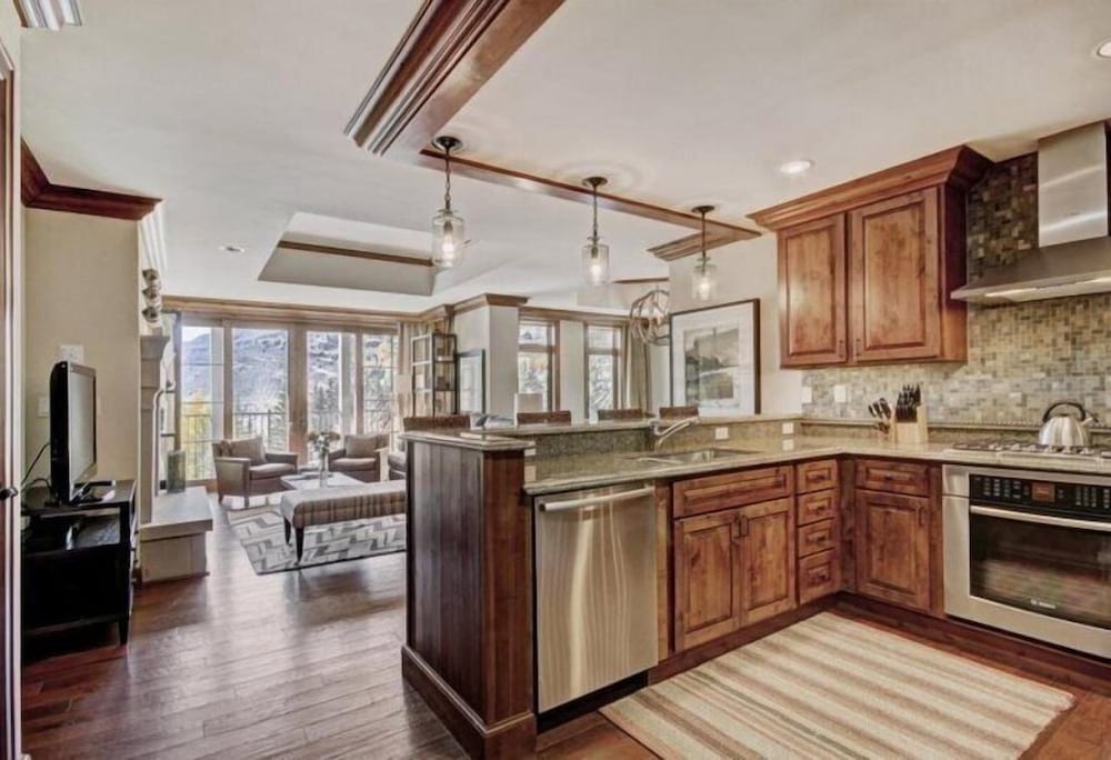 Vail Ritz Carlton 2 Bed - photo 35