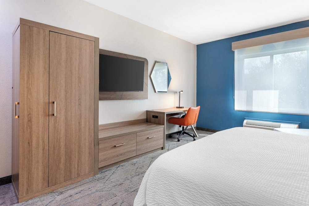 Holiday Inn Express & Suites Alice by IHG - photo 7
