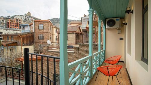 Superior Apartment In Abanotubani By Wehost