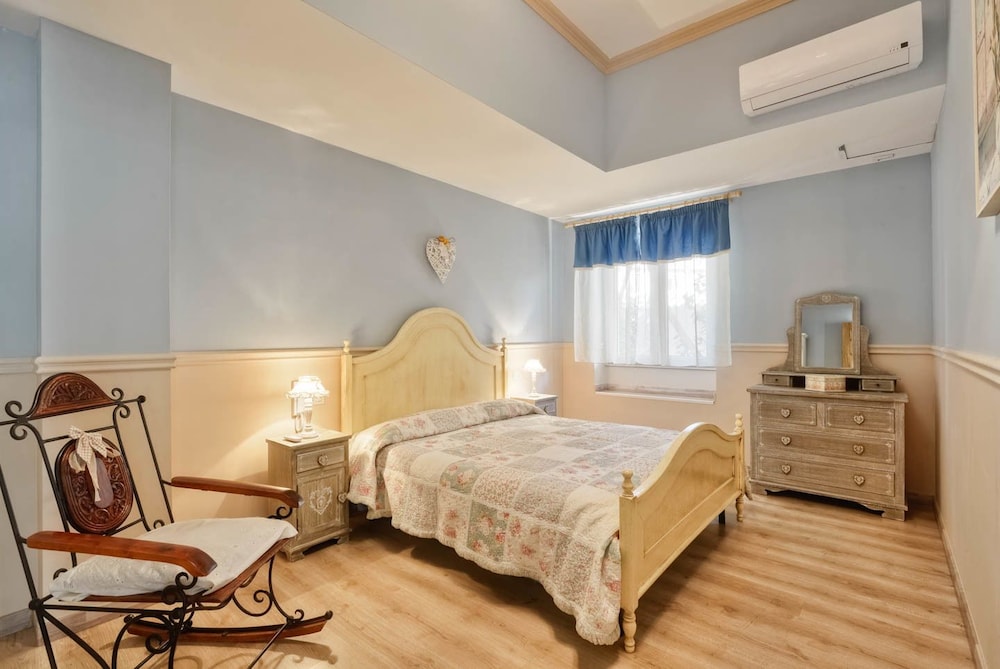 La Bouganville Holiday House — 4-Star Luxury Hotel in Agropoli, Italy